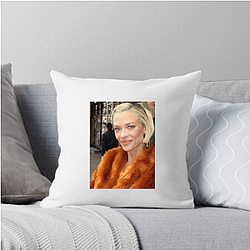 Breakout Actress Jaime King Pillows Cover