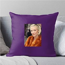 Breakout Actress Jaime King Pillows Cover