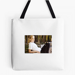 Leading Lady Jaime King Bags