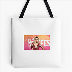 Hollywood Starlet Jaime King Bags