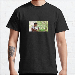 Jimi Hendrix of Ukulele Jake Shimabukuro T-Shirts