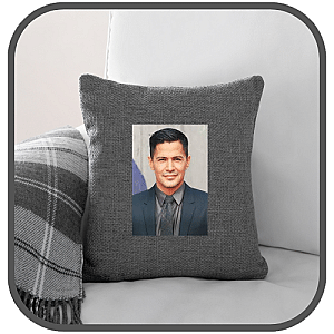 Jay Hernandez Pillows Cover