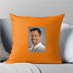 Screen Presence Jay Hernandez Pillows Cover