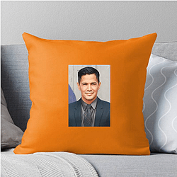 Model Star Jay Hernandez Pillows Cover