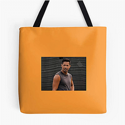 TV Talent Jay Hernandez Bags