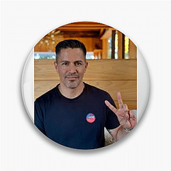 Leading Man Jay Hernandez Pins