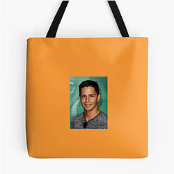 Versatile Performer Jay Hernandez Bags