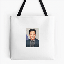 Model Star Jay Hernandez Bags