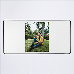 JD Pantoja El Niño Jd Pantoja Mouse Pads