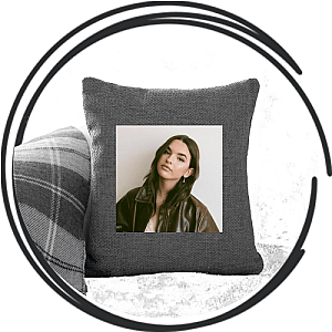 Jenna Raine Cubierta de almohadas