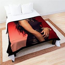 Jennifer Hudson Comforter
