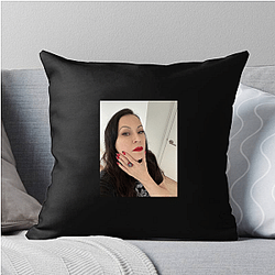 Jennifer Tilly is known for both live action and voice acting Jennifer Tilly Pillows Cover