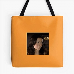 Jennifer Tilly was nominated for an Oscar for Bullets over Broadway Jennifer Tilly Bags