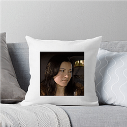 Jennifer Tilly was nominated for an Oscar for Bullets over Broadway Jennifer Tilly Pillows Cover