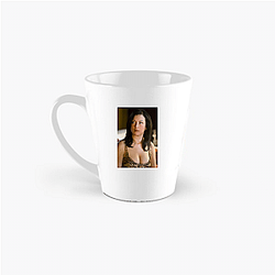 Jennifer Tilly is an American actress Jennifer Tilly Mugs