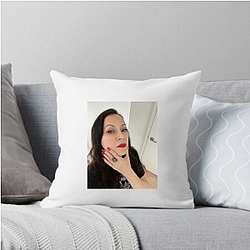 Jennifer Tilly is known for both live action and voice acting Jennifer Tilly Pillows Cover
