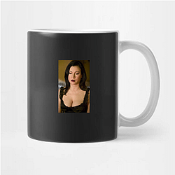 Jennifer Tilly is the sister of actress Meg Tilly Jennifer Tilly Mugs