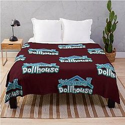 Jerma985 Essential Throw Blanket