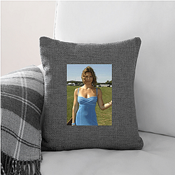 Jessica Biel produced and starred in the series The Sinner Jessica Biel Pillows Cover