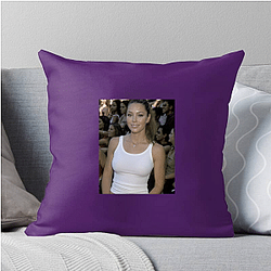 Jessica Biel is also an entrepreneur Jessica Biel Pillows Cover