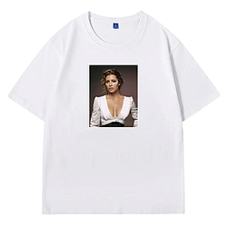 Jessica Biel is also a model and producer Jessica Biel T-Shirts