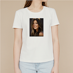 Jessica Biel has a versatile acting range Jessica Biel T-Shirts