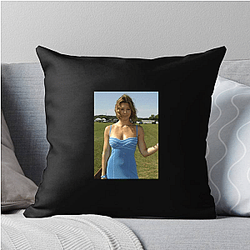 Jessica Biel produced and starred in the series The Sinner Jessica Biel Pillows Cover