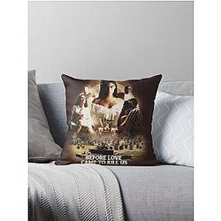 Jessie Reyez Throw Pillow