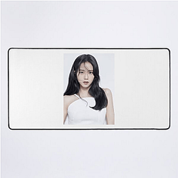 Jisoo – Exclusive Visual Art Drop Jisoo Mouse Pads