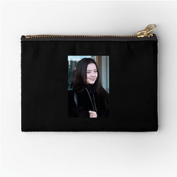 Jisoo – Collector’s Fashion Moment Jisoo Zipper Pouches