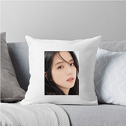 Jisoo – Timeless Beauty Collector’s Set Jisoo Pillows Cover