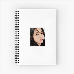 Jisoo – Timeless Beauty Collector’s Set Jisoo Notebook