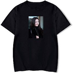 Jisoo – Collector’s Fashion Moment Jisoo T-Shirts