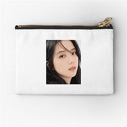 Jisoo – Timeless Beauty Collector’s Set Jisoo Zipper Pouches