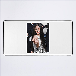 Jisoo – Best of Visual Queen Series Jisoo Mouse Pads