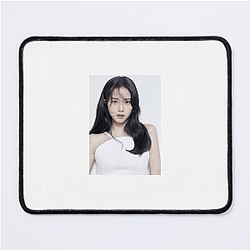 Jisoo – Exclusive Visual Art Drop Jisoo Mouse Pads