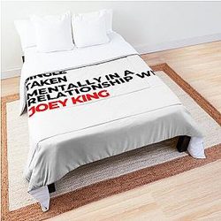 Mentally In a Relationship With Joey King Comforter