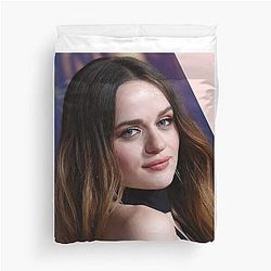 Joey King Fan Art Duvet Cover