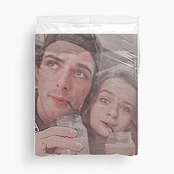Joey King and Jacob Elordi Fanart Duvet Cover