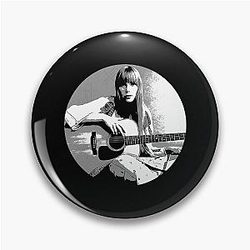 Joni Mitchell Canadian singer songwriter art enthusiast