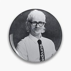 Joost Klein Hoodie Pin