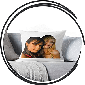 Jordana Brewster Pillows Cover