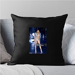 Glamour Symbol Josephine Skriver Pillows Cover