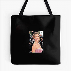 Vogue Favorite Josephine Skriver Bags