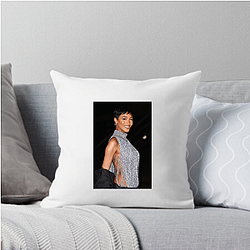 British Beauty Jourdan Dunn Pillows Cover