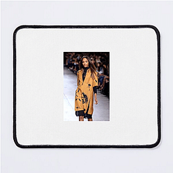 Glamour Symbol Jourdan Dunn Mouse Pads