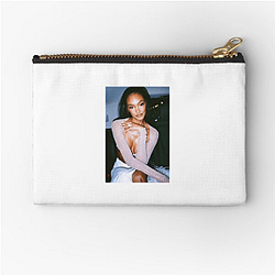 Global Model Jourdan Dunn Zipper Pouches