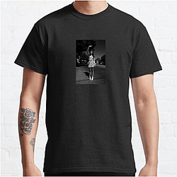 Jules LeBlanc Aura Jules Leblanc T-Shirts