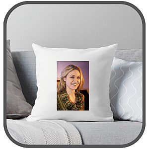 Julia Stiles Pillows Cover