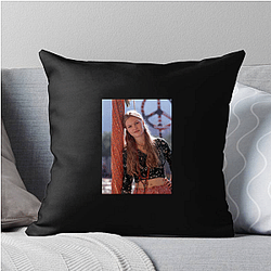 Julia Stiles' breakout role was in 10 Things I Hate About You Julia Stiles Pillows Cover